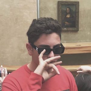 Meet your Posher, Benjamin